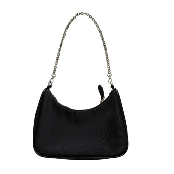 Black Chain Bag - Picture 3 of 10